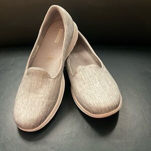 Skechers Go Walk Lite Slip-On Skimmer Shoe - Amore Size 11